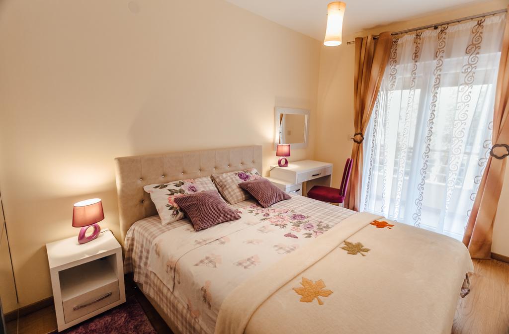 Apartments Rivijera Herceg Novi Exteriör bild