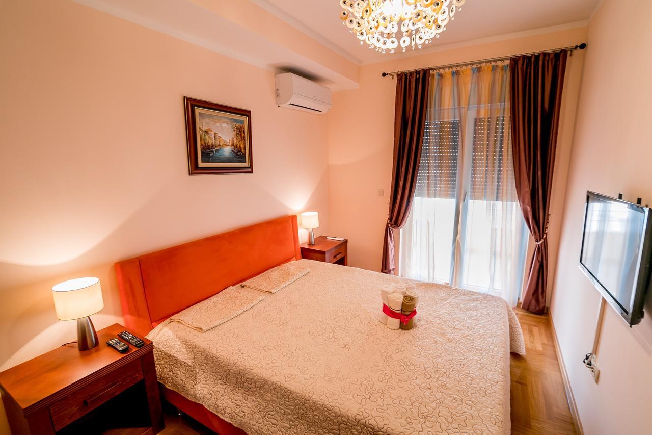Apartments Rivijera Herceg Novi Exteriör bild