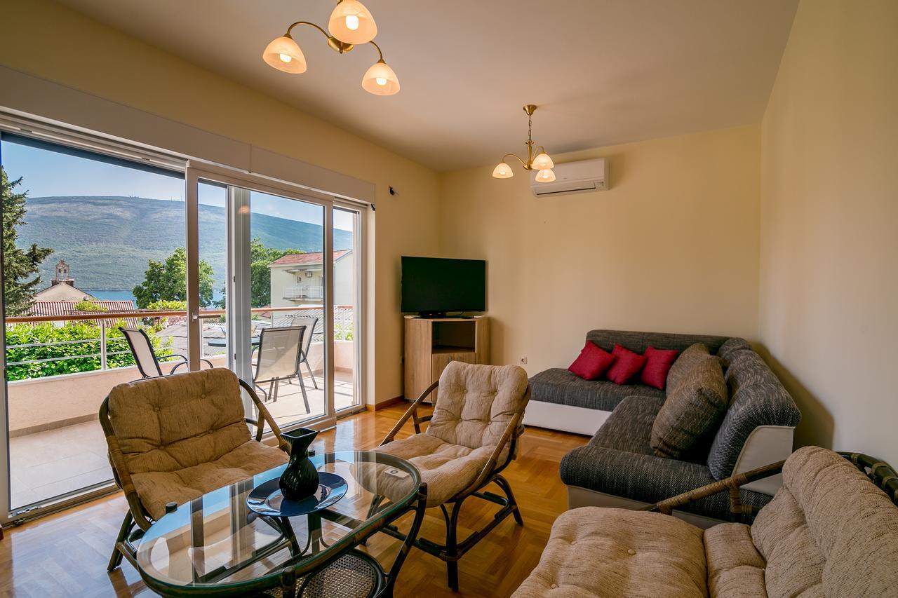 Apartments Rivijera Herceg Novi Exteriör bild