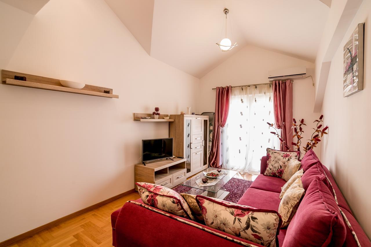 Apartments Rivijera Herceg Novi Exteriör bild